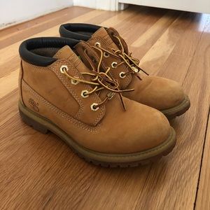 Timberland Women’s Nellie Chukka Boots (5.5)